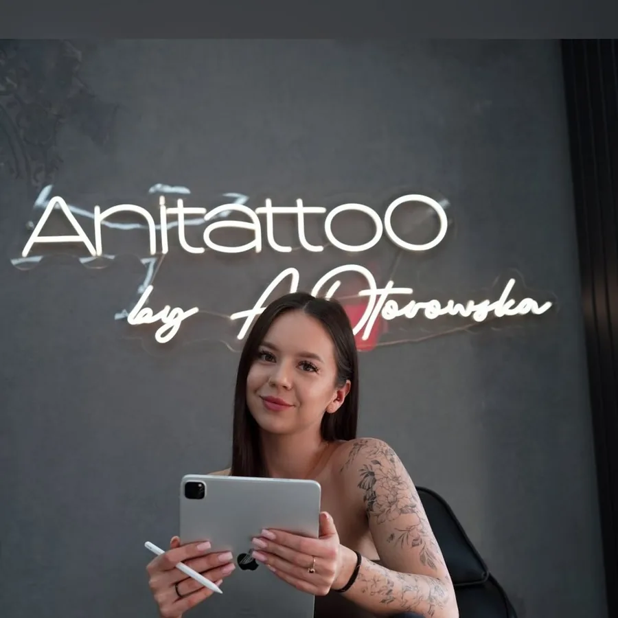 Anita przy projekcie